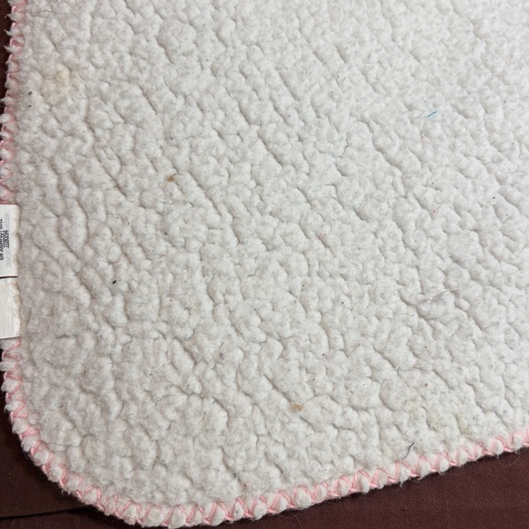 Throw Blanket by Pink Victoria’s Secret Brand.  EUC! - Picture 7 of 12